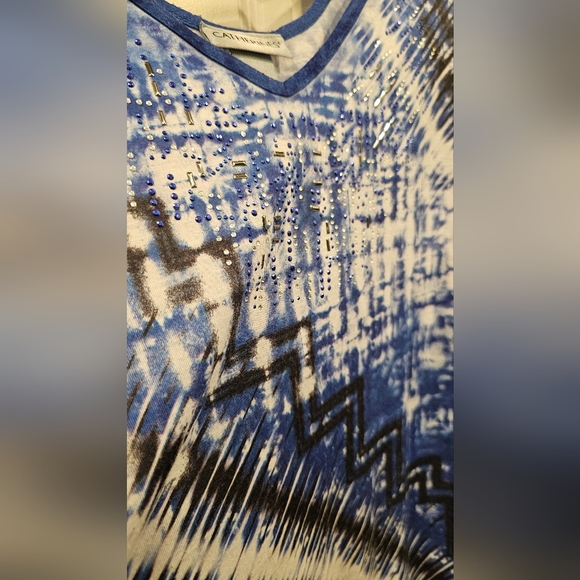 67 - Catherines plus size 1x blouse with crystals - Picture 4 of 7